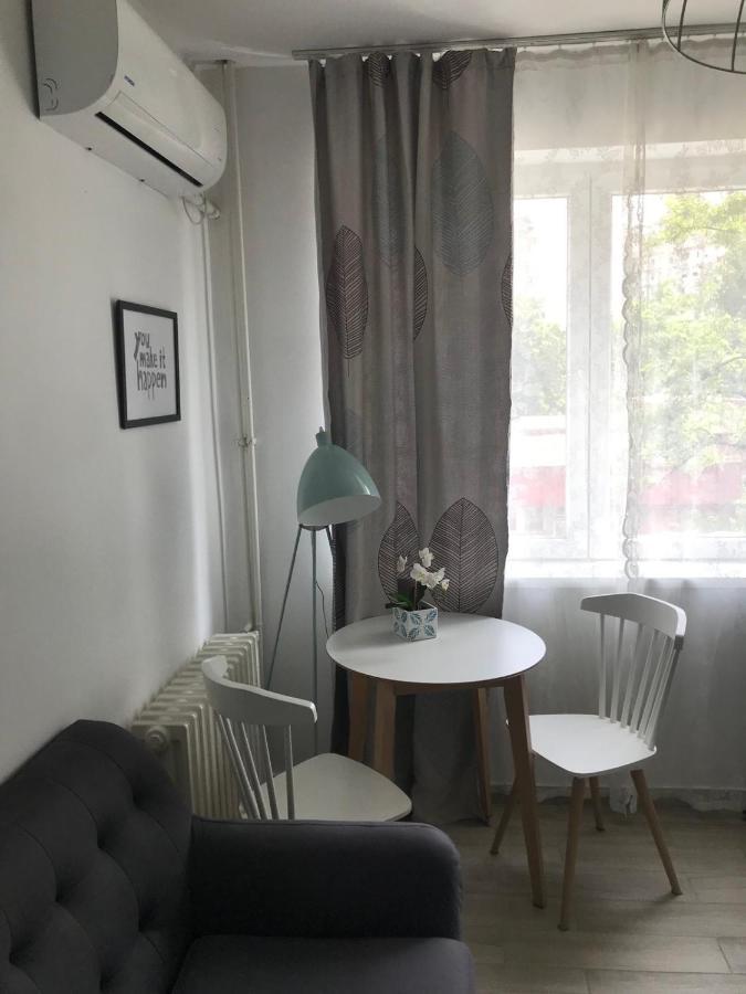 Home Apartment Luna 1 Skopje Exteriör bild